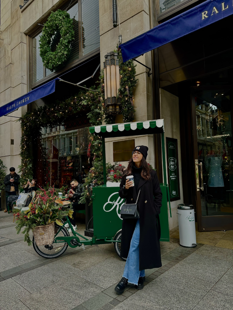 Londra a Natale: cosa fare e vedere. Cioccolata calda da Ralph's in Bond Street.