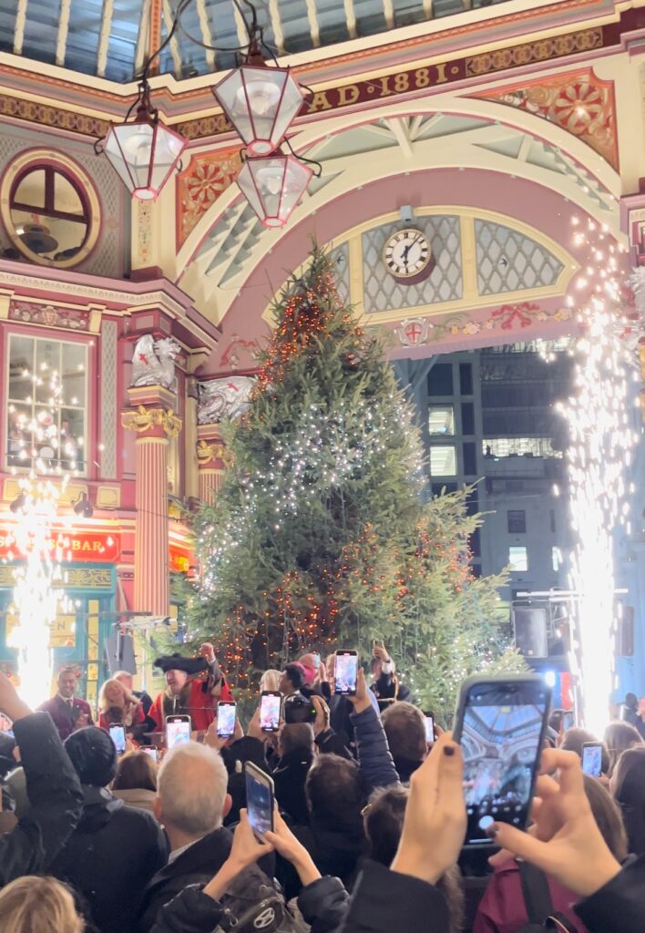 Cerimonia di accensione dell'albero di Leadenhall Market